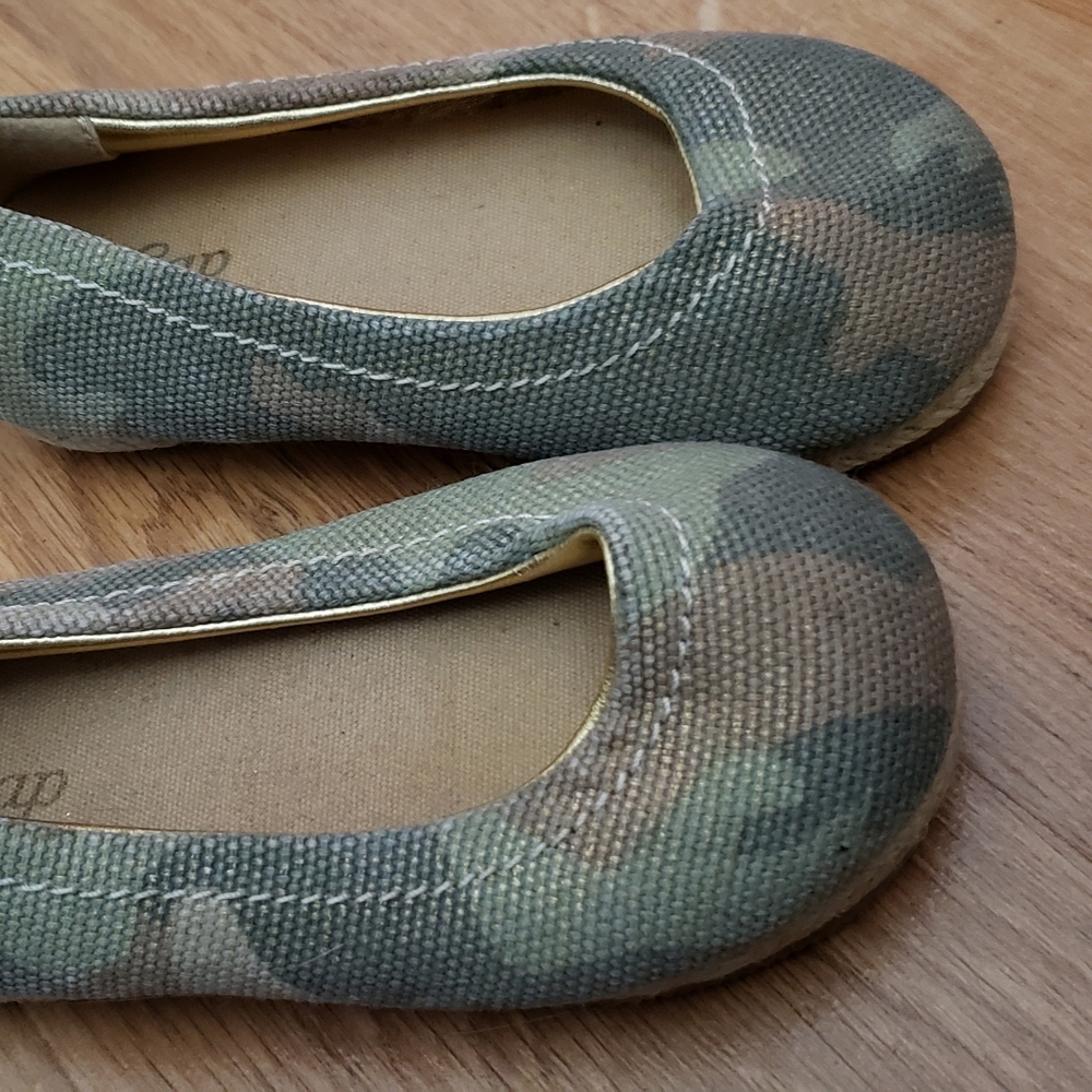 Gap shoes